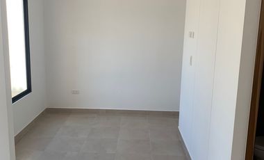 Vendo casa de estreno en Urbanización Los Prados