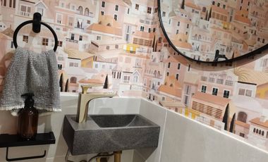 Luxury Mandaluyong Townhouse near Acacia Lane - Shaw Blvd.