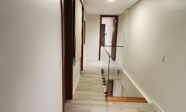 Luxury Mandaluyong Townhouse near Acacia Lane - Shaw Blvd.