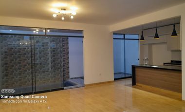 VENDO CASA DE ESTRENO CON VISTA AL PARQUE EN MIRAFLORES COUNTRY CLUB