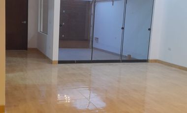 VENDO CASA DE ESTRENO CON VISTA AL PARQUE EN MIRAFLORES COUNTRY CLUB