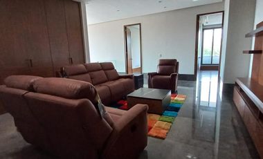 Venta de Casa Amueblada en Colonia del Valle San Pedro Garza Garcia