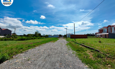 SE VENDE LOTE EN ACAMILLANO