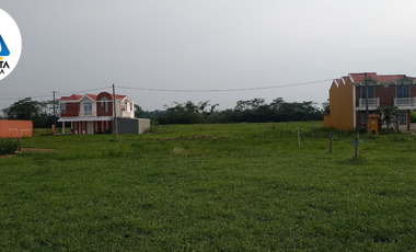 SE VENDE LOTE EN ACAMILLANO