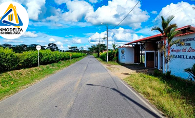 SE VENDE LOTE EN ACAMILLANO
