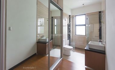 Benitez Courtyard Townhomes | Six Bedroom 6BR Townhouse For Sale - #2990