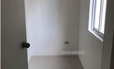 5 bedrooms House and Lot in Taal Batangas