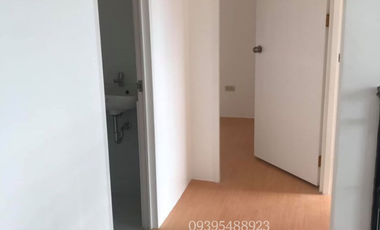 5 bedrooms House and Lot in Taal Batangas