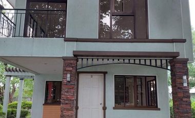House in Cavite for Sale 3-Bedroom