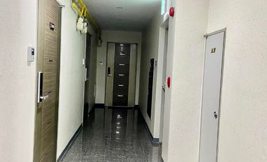 2 BEDROOMS MODERN CONDO FOR RENT INSIDE CLARK!!!