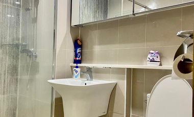 2 BEDROOMS MODERN CONDO FOR RENT INSIDE CLARK!!!