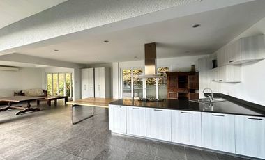 6 bedroom house for sale inside Maria Luisa Banilad, Cebu City