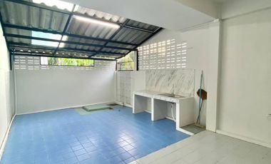 Townhome in Saraphi for Sale near Saraphi Technical College