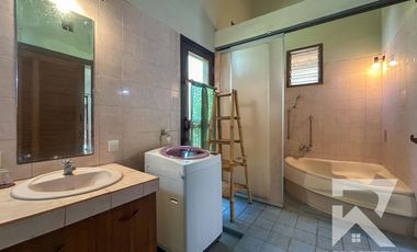 1 Bedroom Villa with Sharing Pool in Sanur Bali for Rent Monthly