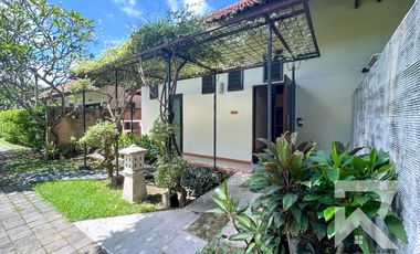 1 Bedroom Villa with Sharing Pool in Sanur Bali for Rent Monthly