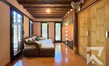 1 Bedroom Villa with Sharing Pool in Sanur Bali for Rent Monthly