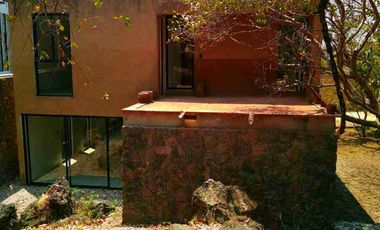 Hermosa casa con vistas panorámicas a 5 minutos del centro de Tepoztlán (Tepoztlán pueblo mágico)