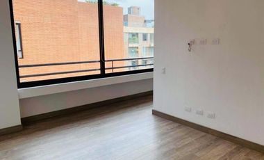 VENTA APARTAMENTO DISEÑO ALVARO GIRALDO CON BUENA ILUMINACIÓN