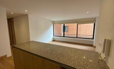 VENTA APARTAMENTO DISEÑO ALVARO GIRALDO CON BUENA ILUMINACIÓN