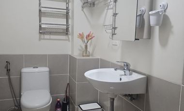 FURNISHED WITH FREE WIFI, NEW, 1BR 4 Rent/Sale in Pasig Near RMC, C5, UA&P, Domuschola International School, BGC, SM AURA, ORTIGAS & MAKATI,