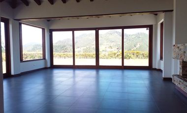 PR17517 Casa en arriendo en el sector Parque
