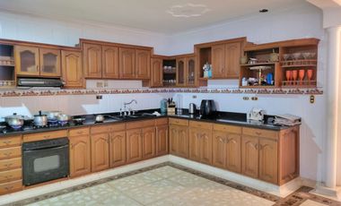 Se Vende Casa Exclusiva Y Colonial Barrio La Castellana Monteria Cordoba