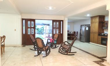 Se Vende Casa Exclusiva Y Colonial Barrio La Castellana Monteria Cordoba