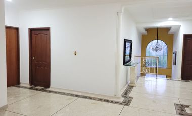 Se Vende Casa Exclusiva Y Colonial Barrio La Castellana Monteria Cordoba