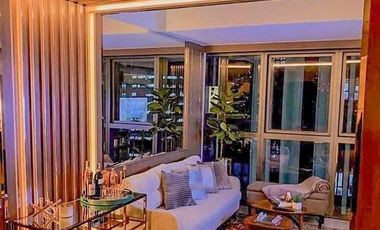Interiored Unit with Two Bedrooms with Parking, Balcony and Maids Room for Rent in Uptown Ritz- BGC🏢✨