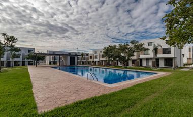 Casa en Venta con Alberca a 15 minutos de Cuernavaca en Xochitepec, Morelos