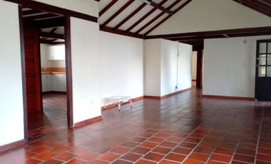 PR16988 Casa comercial en arriendo en Escobero