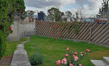 CASA EN VENTA !!CON EXCELENTE UBICACION!!