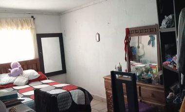 CASA EN VENTA !!CON EXCELENTE UBICACION!!