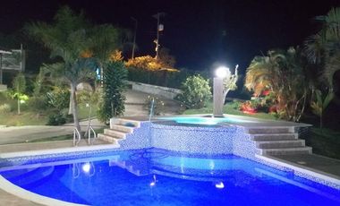 VENDO CASA CAMPESTRE LAGO CALIMA