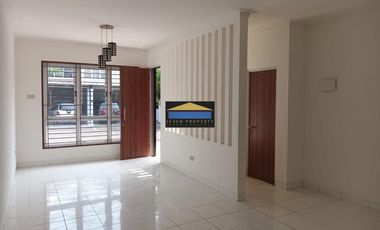 Sewa Rumah Bagus Include AC Split di Kotawisata Cibubur P3.201/23