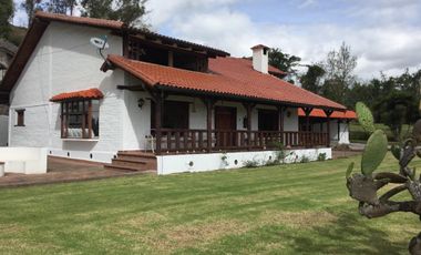 Quinta de Renta, Pifo, Valle, Quito, Ecuador