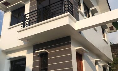3bedroom house South Greenheigths Village, Muntinlupa City