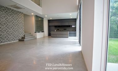 For Sale Super Luxury, Modern Minimal house at VIVE Bangna 52 M.THB