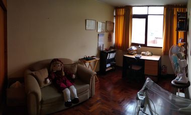 SURCO VENTA CASA * AT: 304.00 M2 *AC: 378.00 M2 - 2 PISOS + AIRES  7 DORM 8 BAÑOS 2 COCHERAS