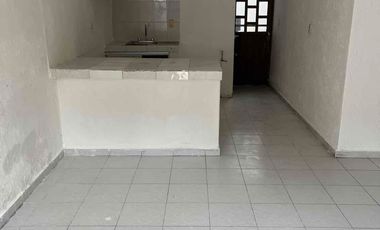RENTA CASA, 1 NIVEL DE 2 RECÁMARAS en Ocotepec, Mor.