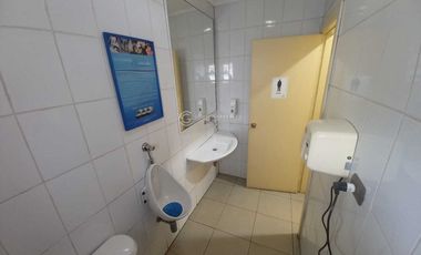 PROPIEDAD CENTRAL CON GIRO COMERCIAL