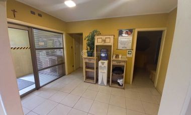 PROPIEDAD CENTRAL CON GIRO COMERCIAL