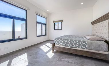 DUPLEX PLANTA ALTA PUERTA DEL MAR CSL