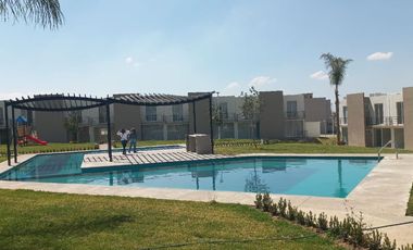 venta de casa con alberca rodeada de los pueblos mágicos de Morelos
