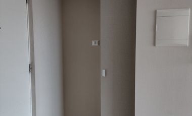 Arriendo dpto frente a Univ Sta María  2d-2b