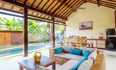 Unwind in North Bali: Freehold Villa with Beach Access