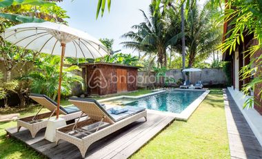 Unwind in North Bali: Freehold Villa with Beach Access