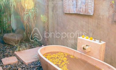 Unwind in North Bali: Freehold Villa with Beach Access