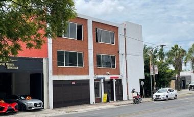EN VENTA EDIFICIO CON MAGNIFICA UBICACION EN ESQUINA EN CUERNAVACA, MORELOS.
