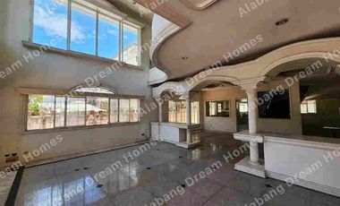 House and Lot For Sale at Hillsborough Village, Alabang Muntinlupa